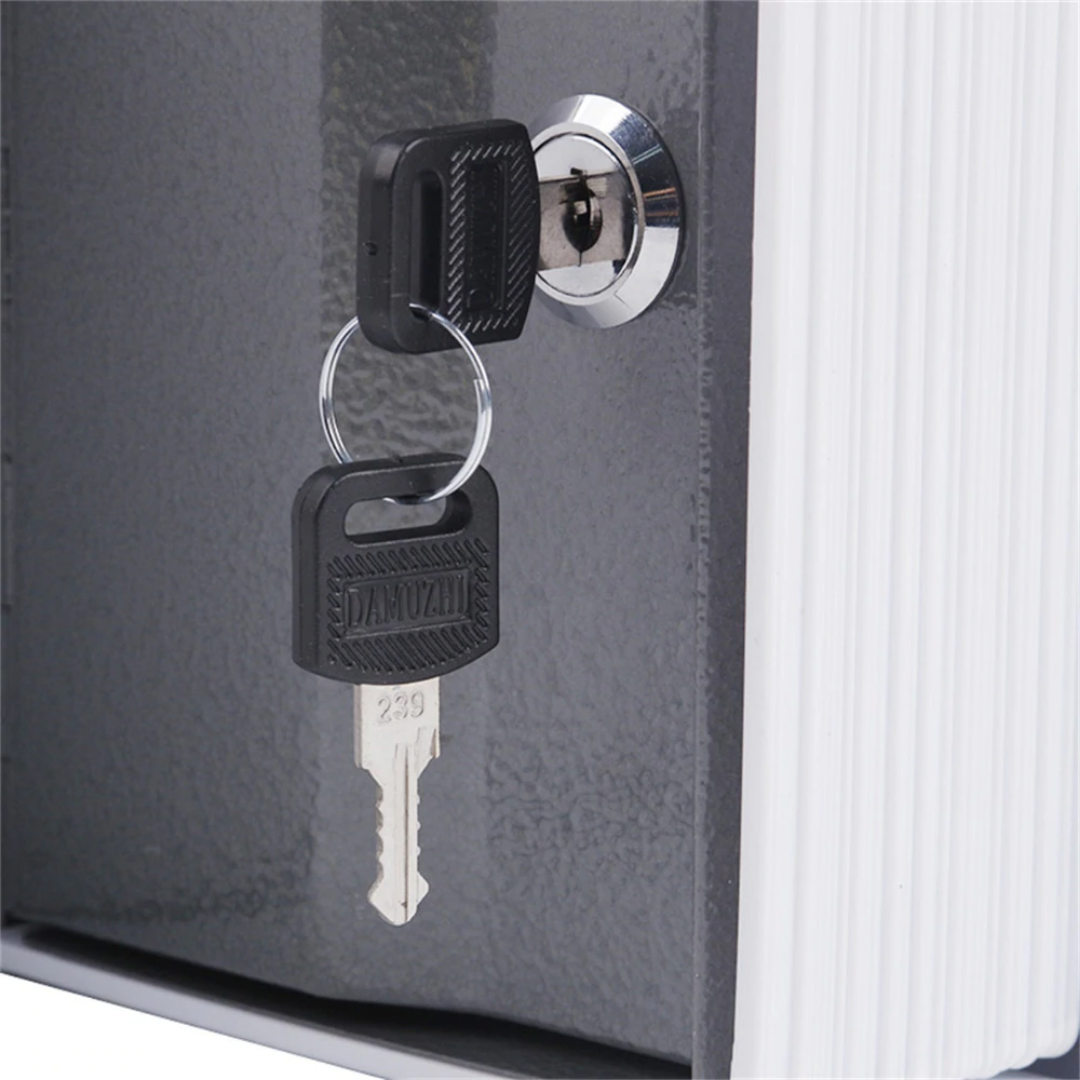 خزنة شكل كتاب