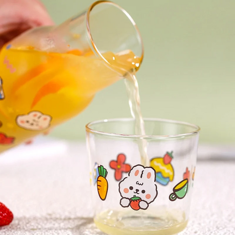 Image of قارورة بالكوب بأشكال كرتونية