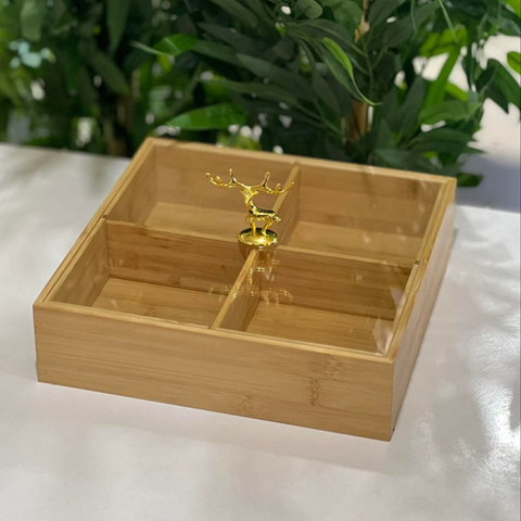 Image of علبة تسالي 4 خانة بمقبض غزالة