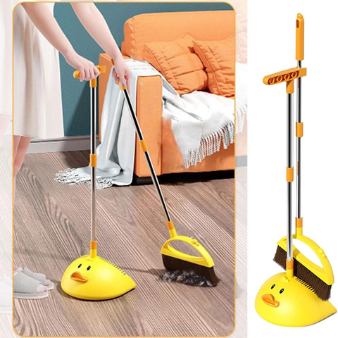 Image of طقم جاروف بالمقشة شكل بطوط