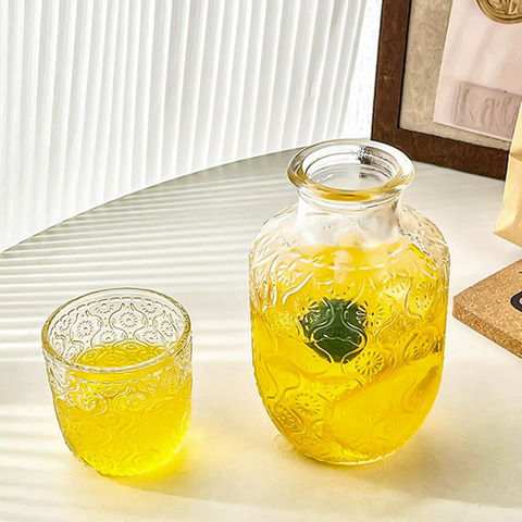 Image of قارورة بكوب كريستال