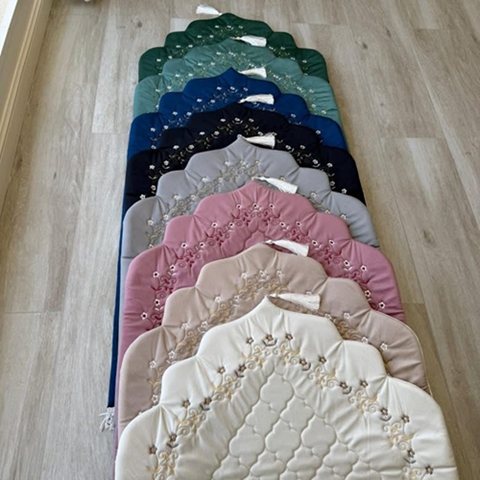 Image of سجادة صلاة مبطنة