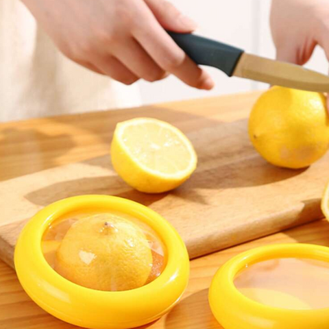 Image of علبة حفظ بواقي الخضروات والفاكهه