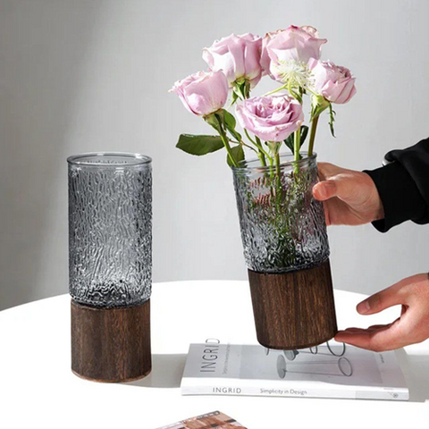 Image of فازة زجاج بقاعدة خشب