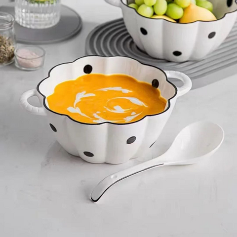 Image of طقم بولات منقطة 5 قطع بالمعالق