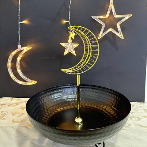 Image of طبق ياميش شكل هلال