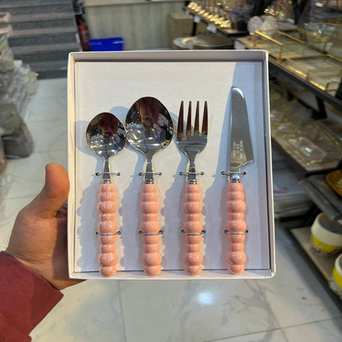 Image of طقم معالق شكل لؤلؤ  4 قطع