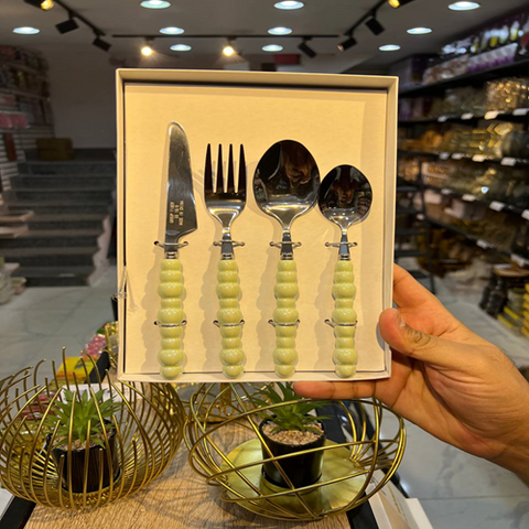 Image of طقم معالق شكل لؤلؤ  4 قطع