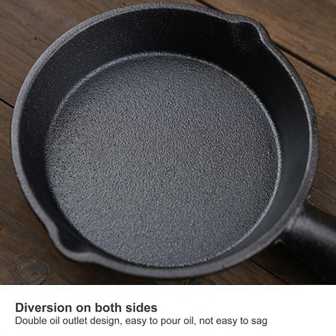 Image of طاسة زهر بيد خشب