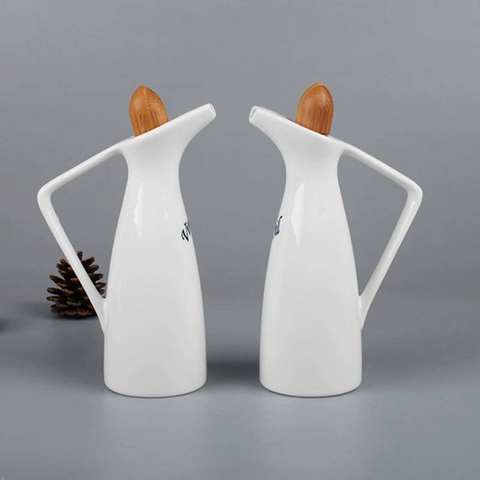 Image of طقم للزيت والخل بورسلين 2 قطعة