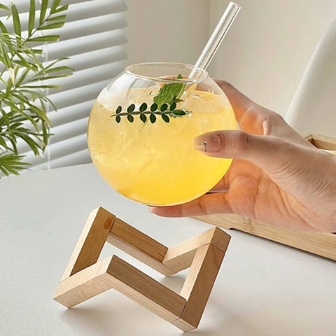 Image of كوب زجاج بقاعدة خشب