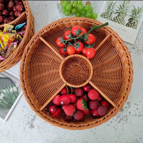 Image of صينية رتان مقسمة