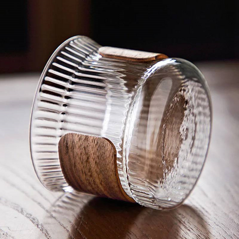 Image of طقم استكانة بأطار خشب 6 قطع