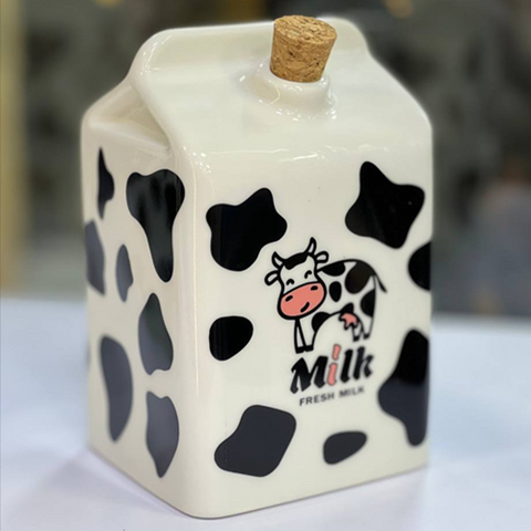 Image of زجاجة لبن بورسلين