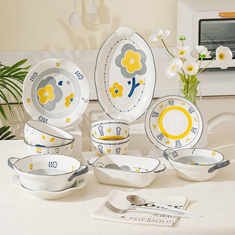 Image of طقم عشاء بورسلين 32 قطعة