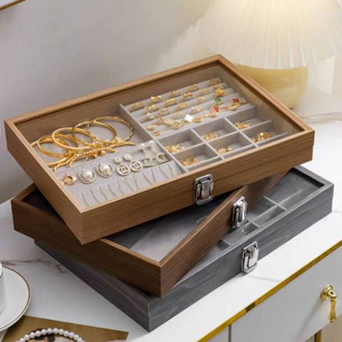 Image of بوكس خشب للأكسسورات