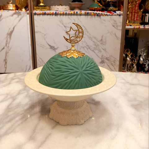 Image of تمرية قبة بغطاء زجاج