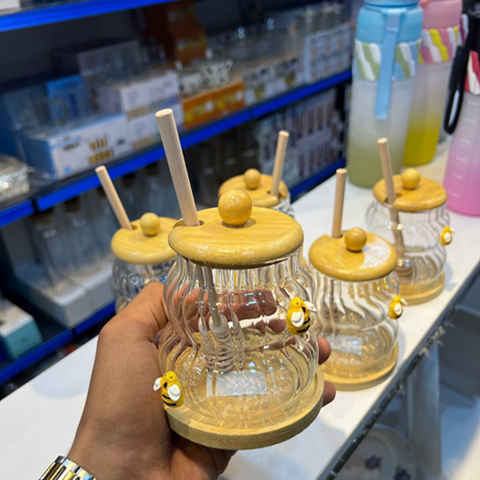 Image of برطمان عسل شكل نحل