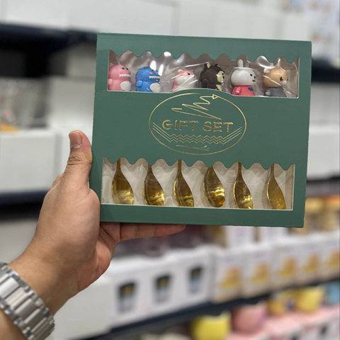 Image of طقم معالق جولد 6 قطع بأشكال كرتونية