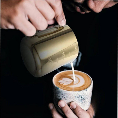 Image of إِناء ستانلس للحليب