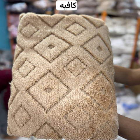 Image of دفاية فرو أستيك + 2 كيس للمخدة