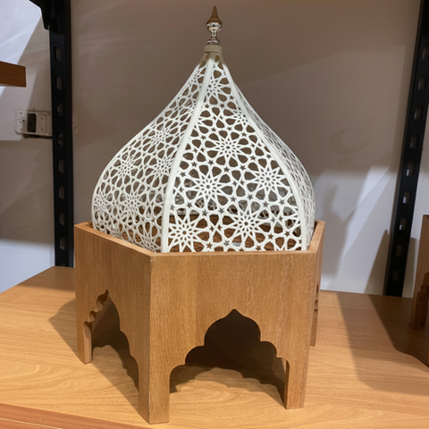 Image of طبق تقديم بغطاء قبة