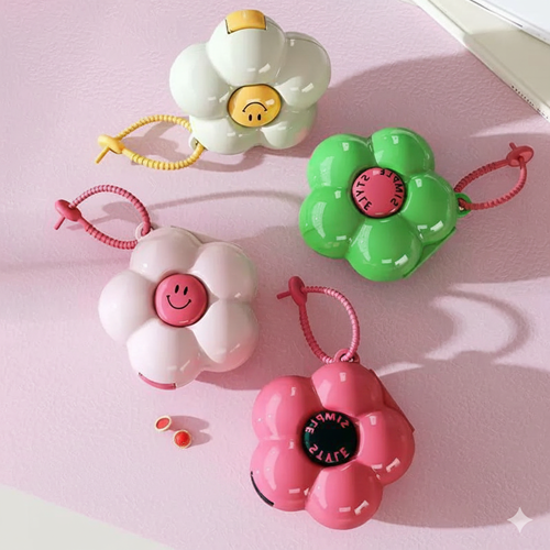 منظم أدوية شكل وردة