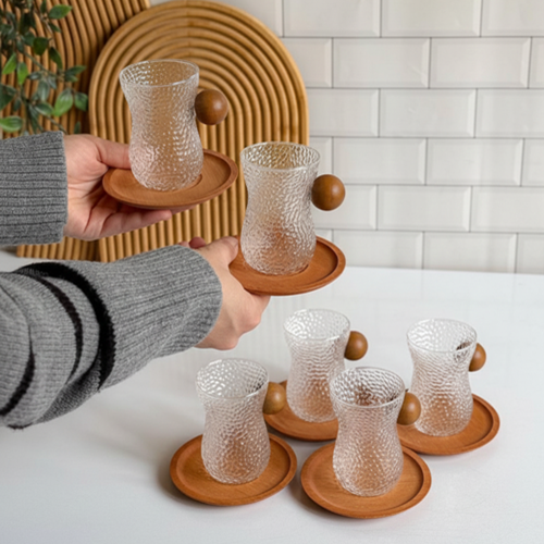 طقم فناجين بيد خشب 12 قطعة بالكوستر