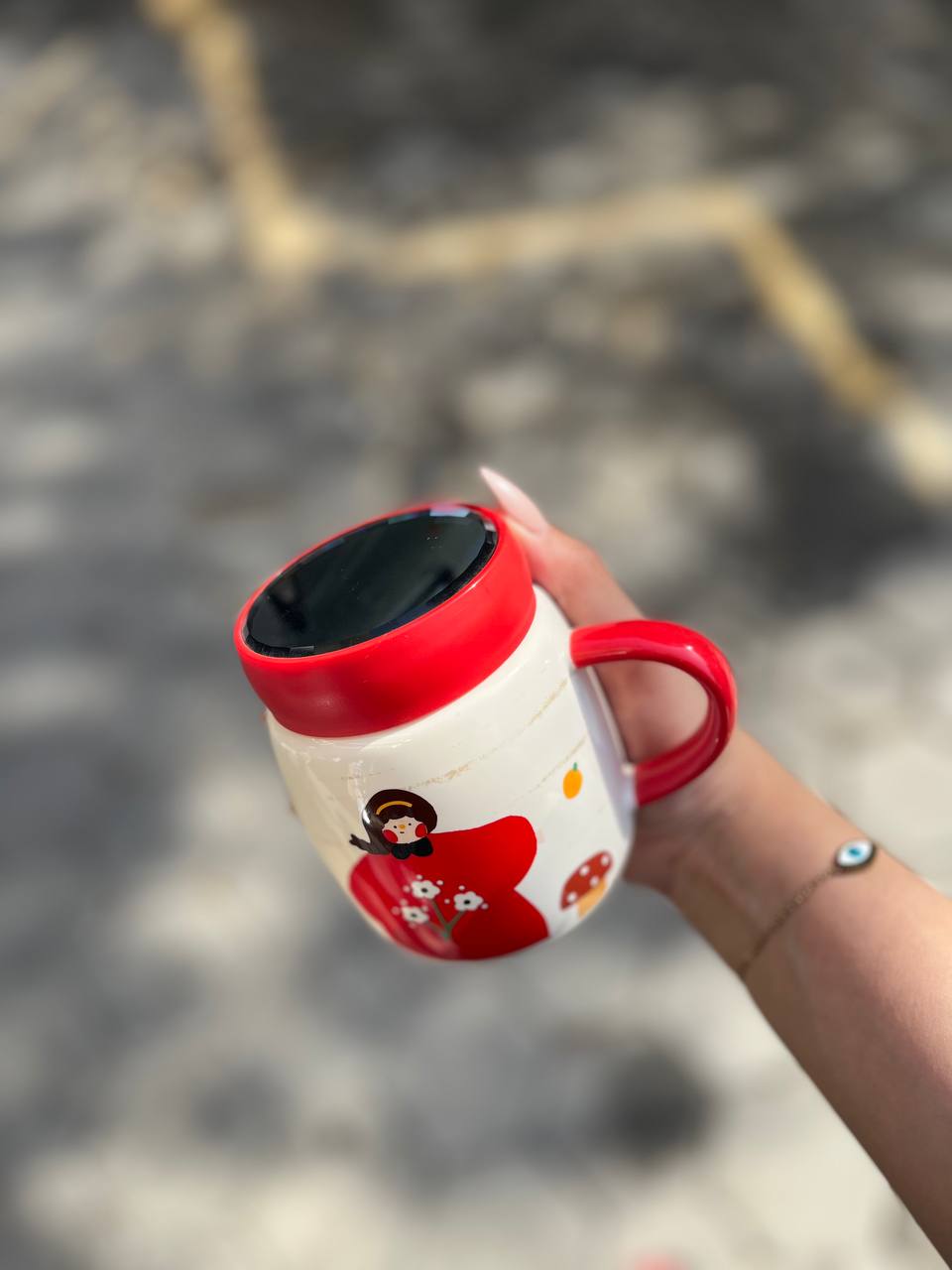 مج بغطاء برسومات كرتونية