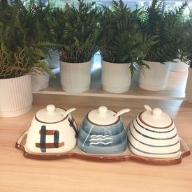 طقم برطمانات 3 قطع بحامل بورسلين