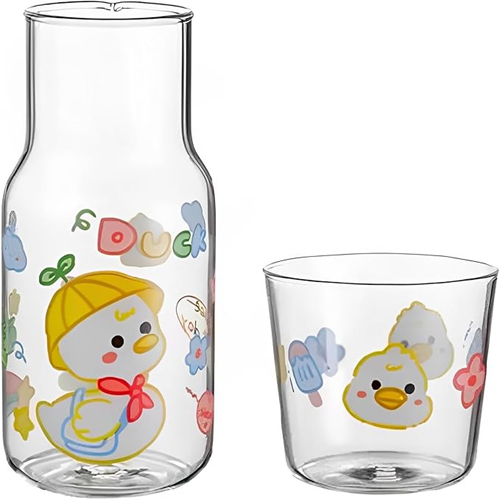 قارورة بالكوب بأشكال كرتونية