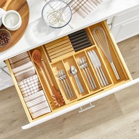 منظم معالق خشبي