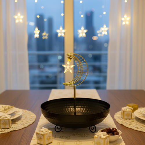 طبق ياميش شكل هلال