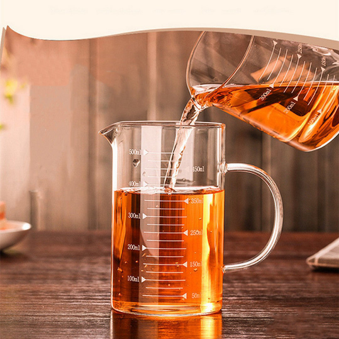 كوب معياري بغطاء خشب