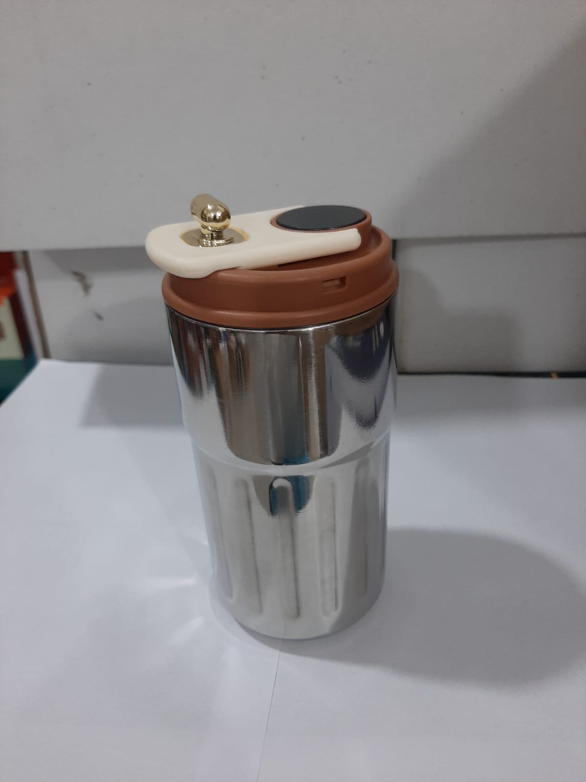 مج حراري بشاشة ديجيتال