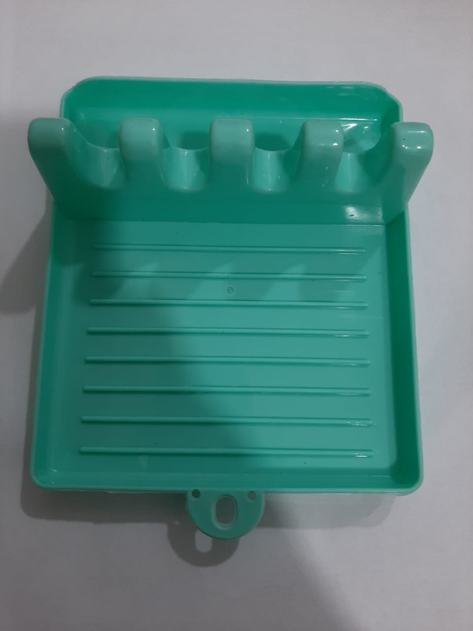 حامل ومنظم المعالق