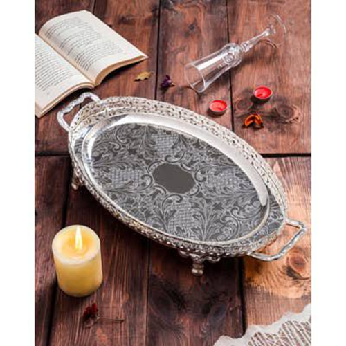 سرفيس فضي بيضاوي