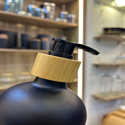 ديسبنسر زجاج للصابون و الكريمات