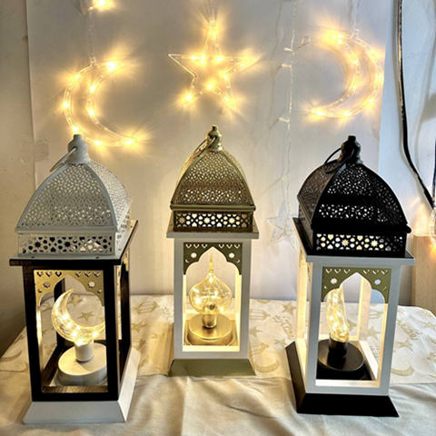 Image of فانوس خشب * معدن