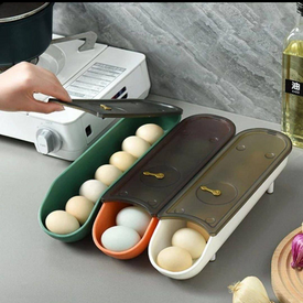 علبة لتخزين البيض بغطاء
