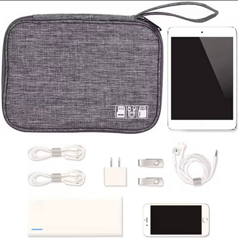 Image of منظم السفر للشواحن والإكسسوارات