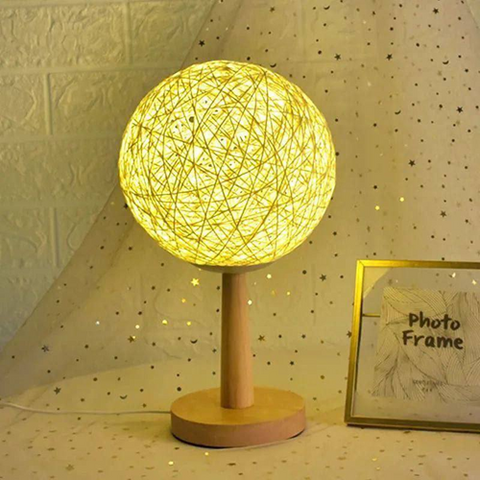 Image of أباجورة القمر المضيء