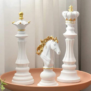 مجموعة الشطرنج والملك