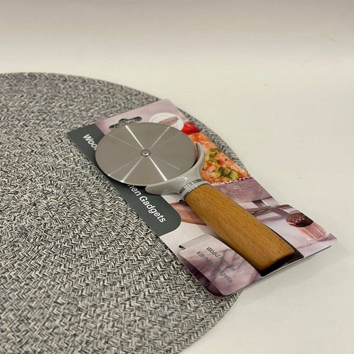 طقم رفايع بيد خشب 4 قطع