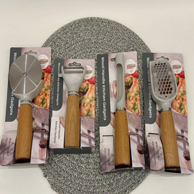 طقم رفايع بيد خشب 4 قطع