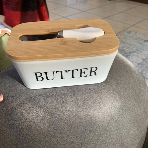 حافظة للزبدة بغطاء خشب