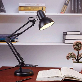 مصباح مكتب قابل للتعديل
