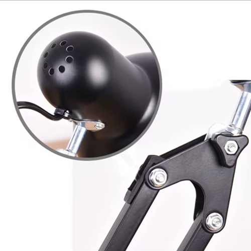 مصباح مكتب قابل للتعديل