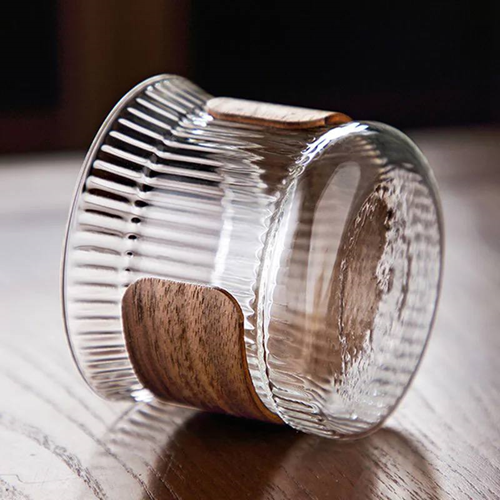 طقم استكانة بأطار خشب 6 قطع