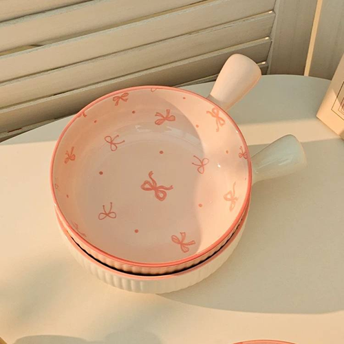 مقلاية شكل فيونكة